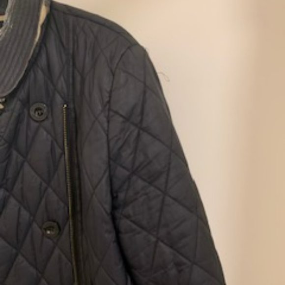 Burberry Coat - Picture 3 of 6